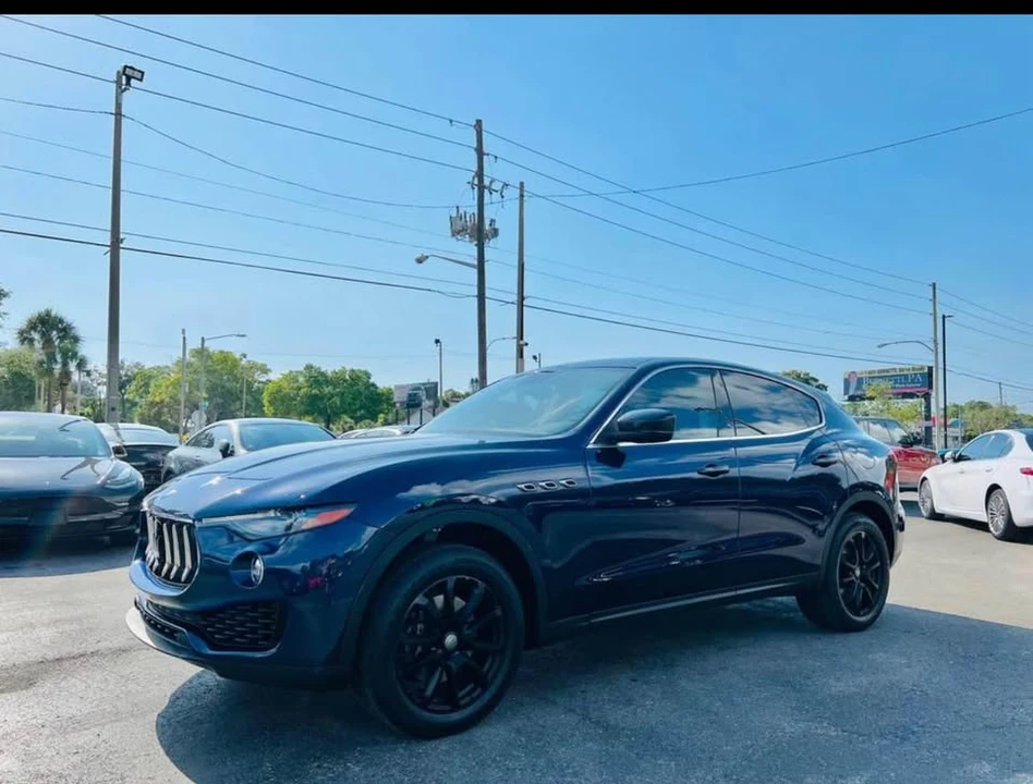 2018 Maserati Levante - Image 3 of 4