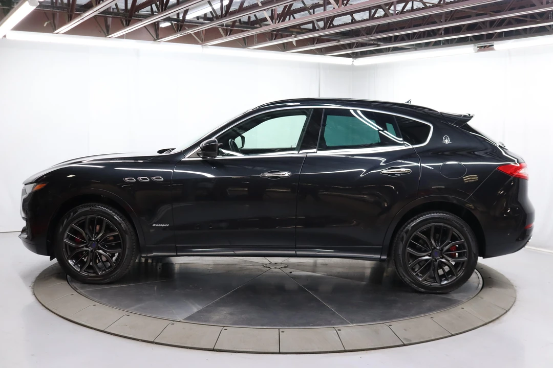 2018 Maserati Levante - Image 11 of 31