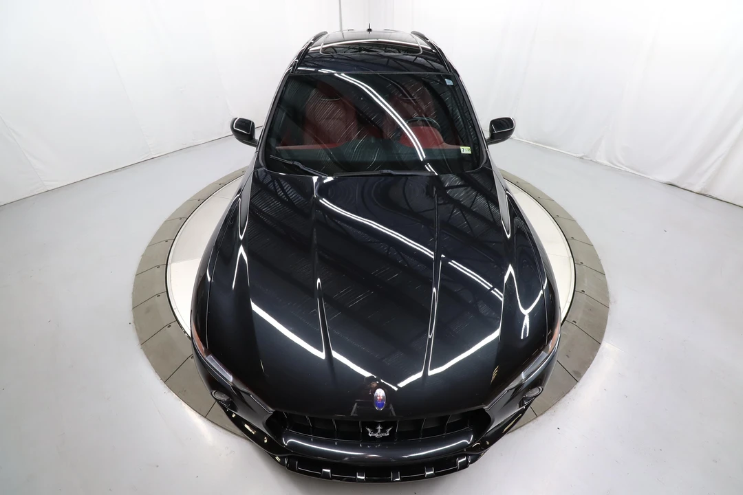 2018 Maserati Levante - Image 7 of 31