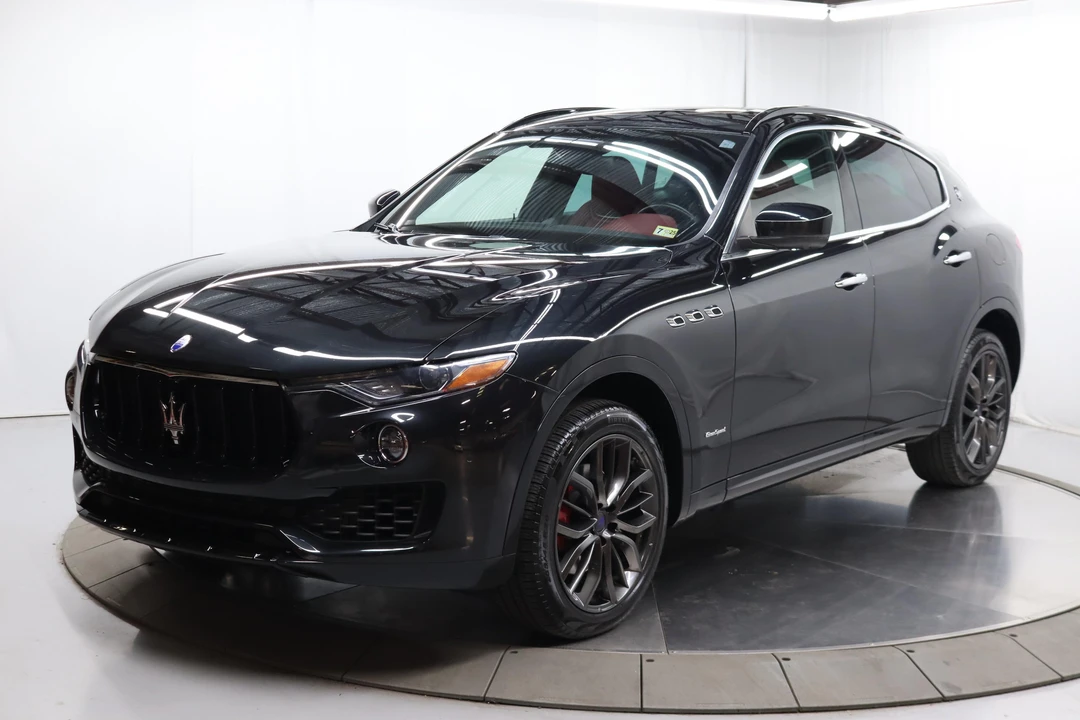 2018 Maserati Levante - Image 9 of 31