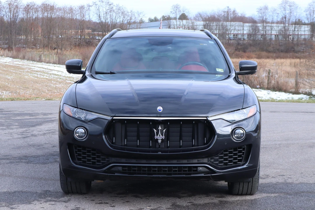 2018 Maserati Levante - Image 2 of 31