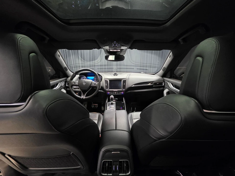 2018 Maserati Levante - Image 2 of 21