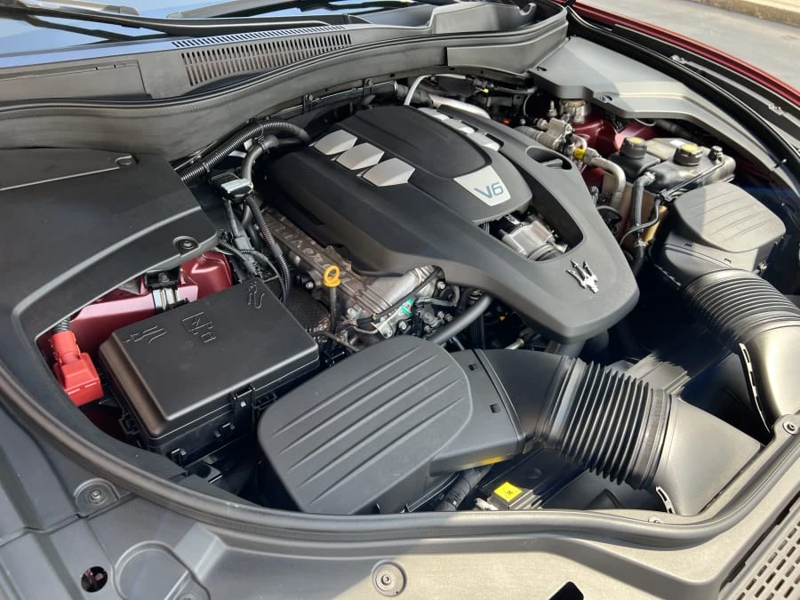 2018 Maserati Levante - Image 9 of 9