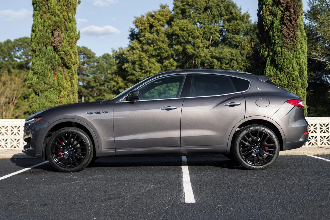 2018 Maserati Levante - Image 10 of 31