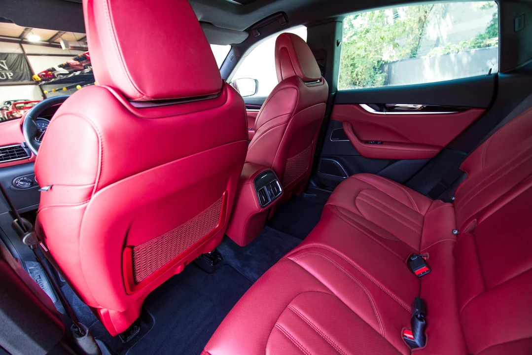 2018 Maserati Levante - Image 30 of 31