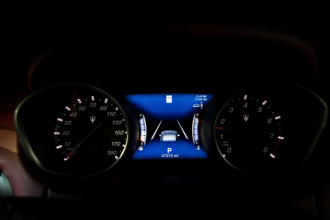 2018 Maserati Levante - Image 28 of 31