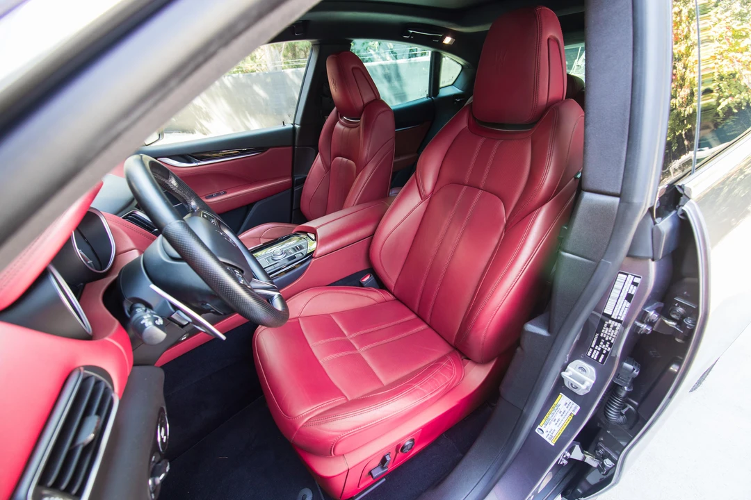 2018 Maserati Levante - Image 26 of 31