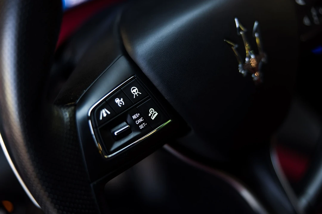2018 Maserati Levante - Image 22 of 31