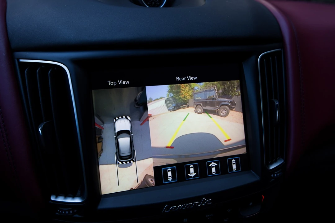 2018 Maserati Levante - Image 25 of 31