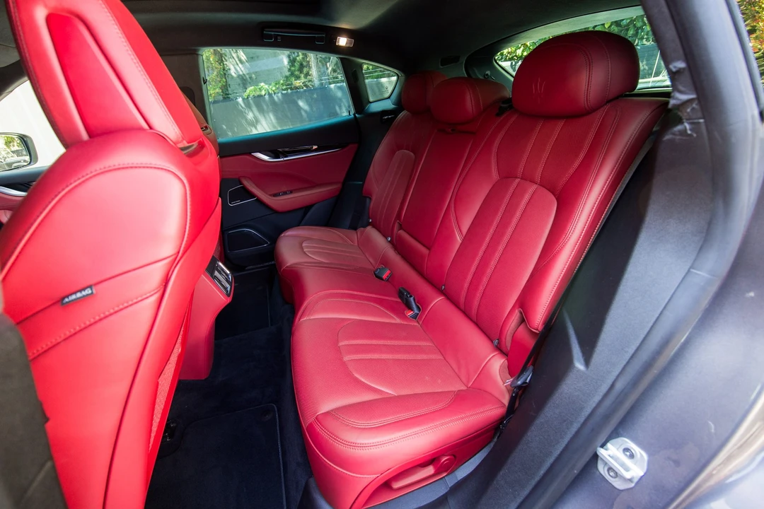 2018 Maserati Levante - Image 16 of 31