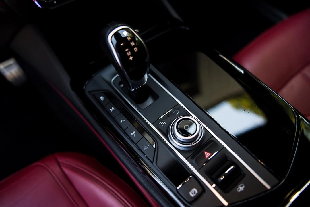 2018 Maserati - Image 27 of 31