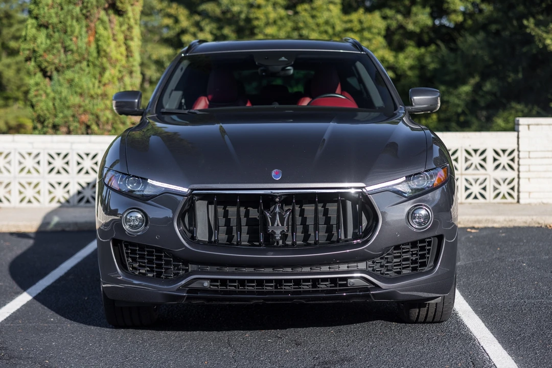2018 Maserati Levante - Image 3 of 12