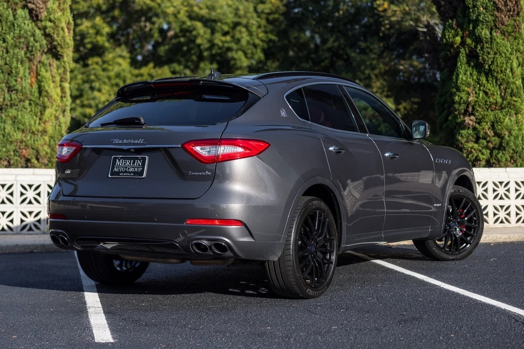 2018 Maserati Levante - Image 5 of 12