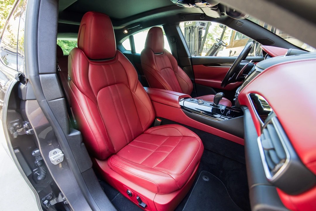 2018 Maserati Levante - Image 15 of 31