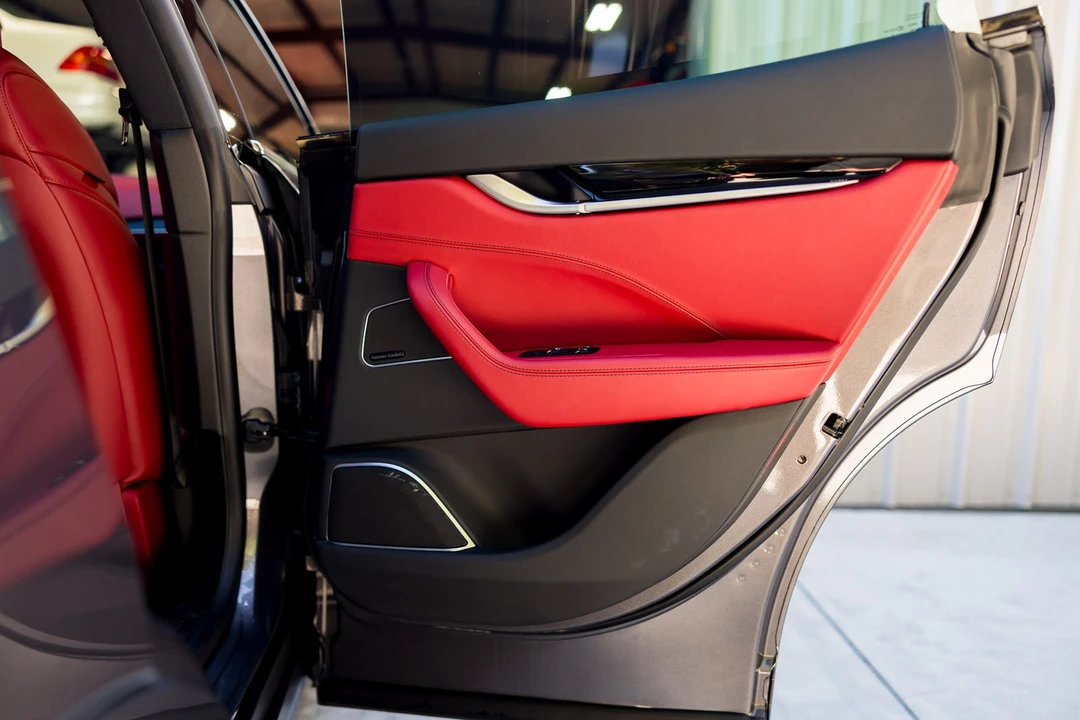 2018 Maserati - Image 13 of 31