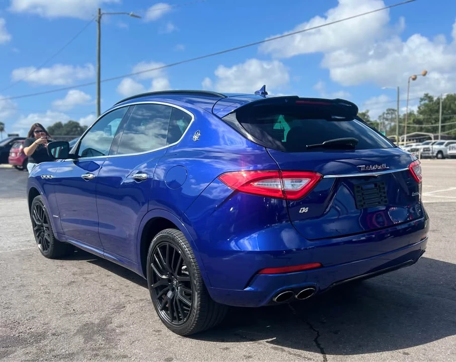 2018 Maserati Levante - Image 3 of 6