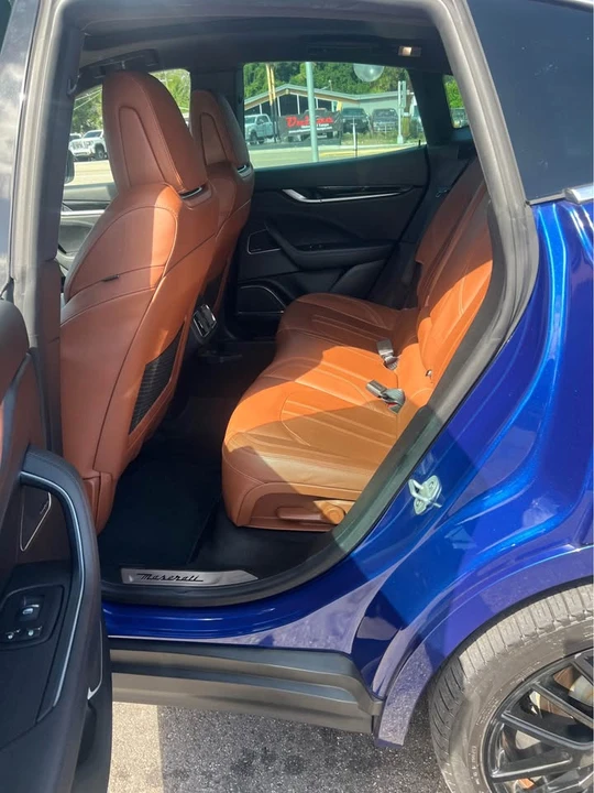 2018 Maserati Levante - Image 5 of 6
