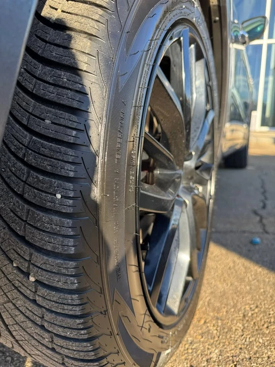 2018 Maserati Levante - Image 17 of 17