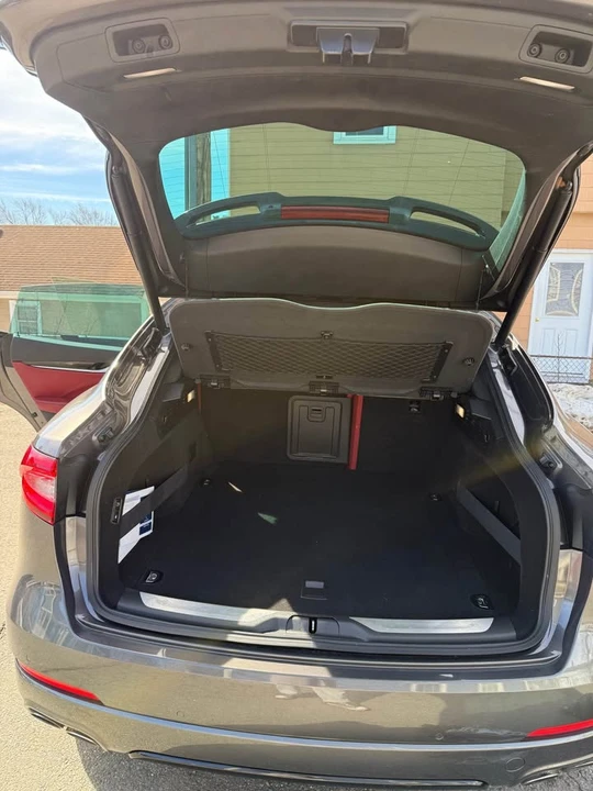2018 Maserati Levante - Image 13 of 16