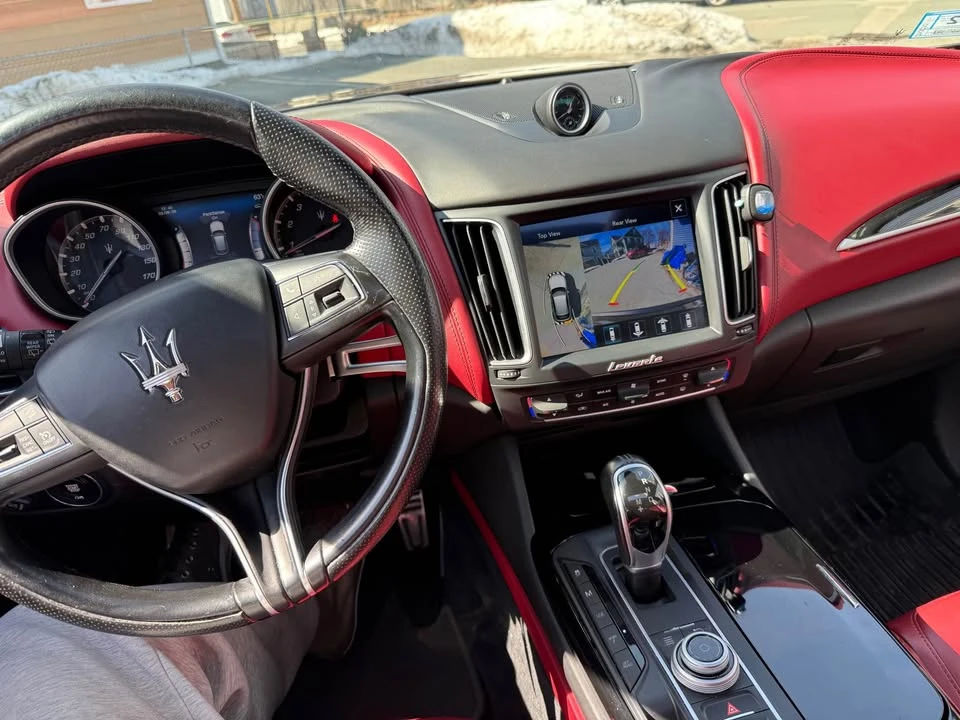 2018 Maserati Levante - Image 11 of 16