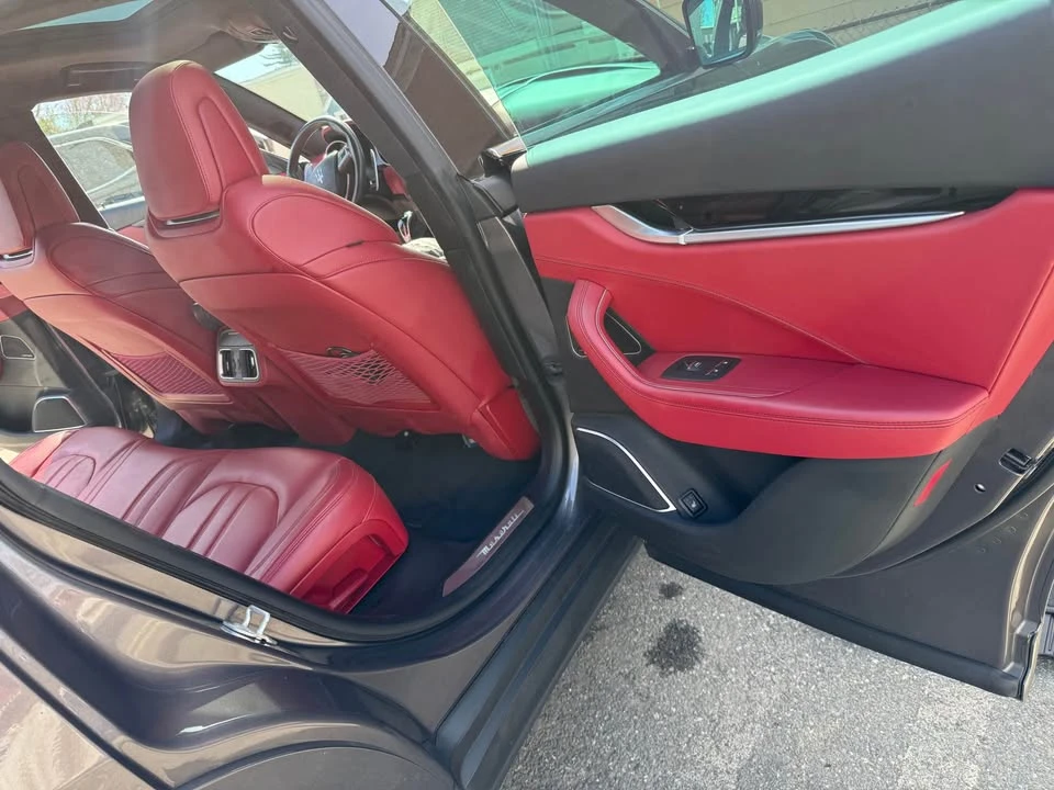 2018 Maserati Levante - Image 14 of 16