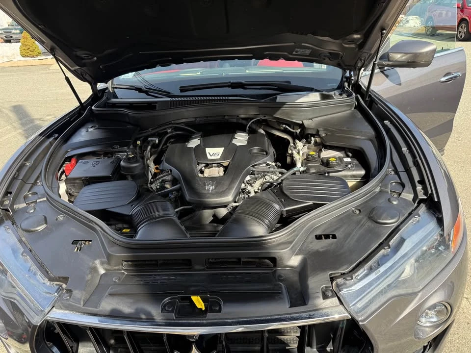 2018 Maserati Levante - Image 12 of 16