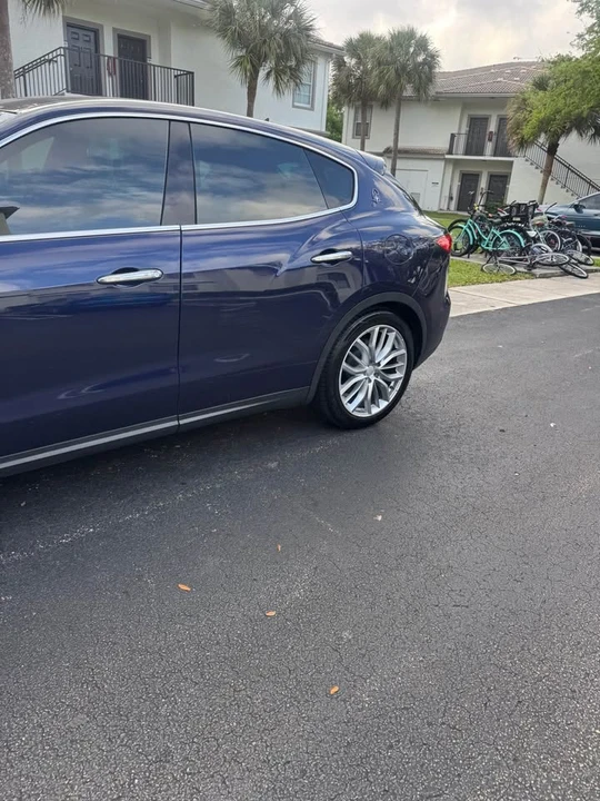2018 Maserati Levante - Image 4 of 9