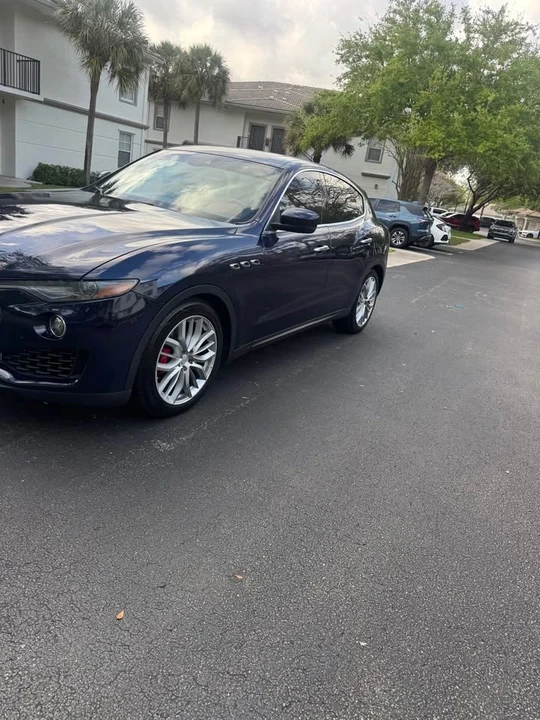 2018 Maserati Levante - Image 2 of 9