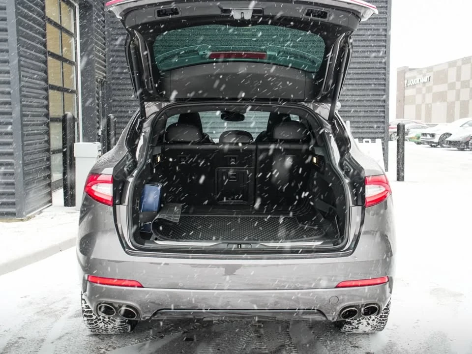 2018 Maserati Levante - Image 9 of 19