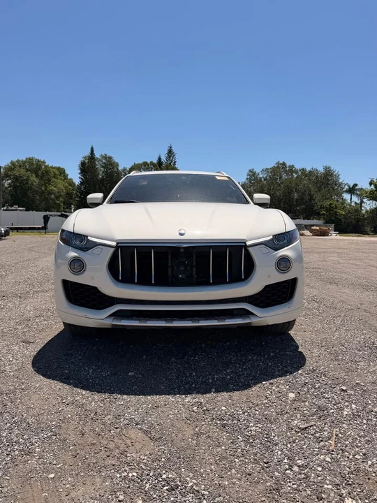 2018 Maserati Levante - Image 2 of 13
