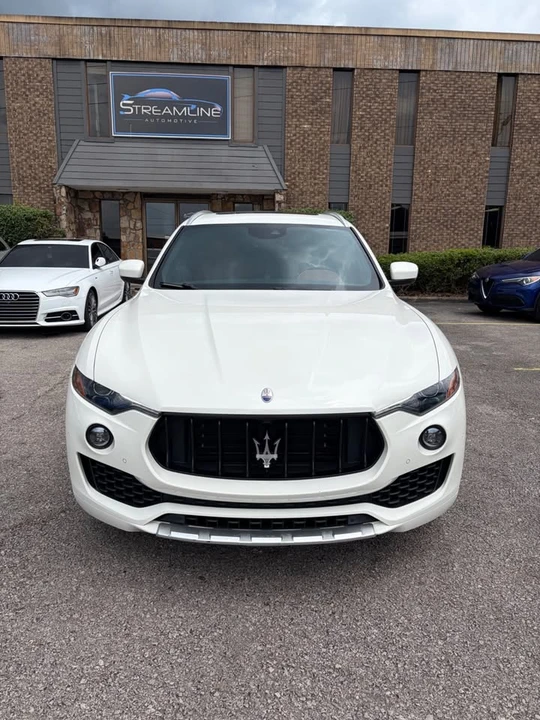 2018 Maserati Levante - Image 2 of 16