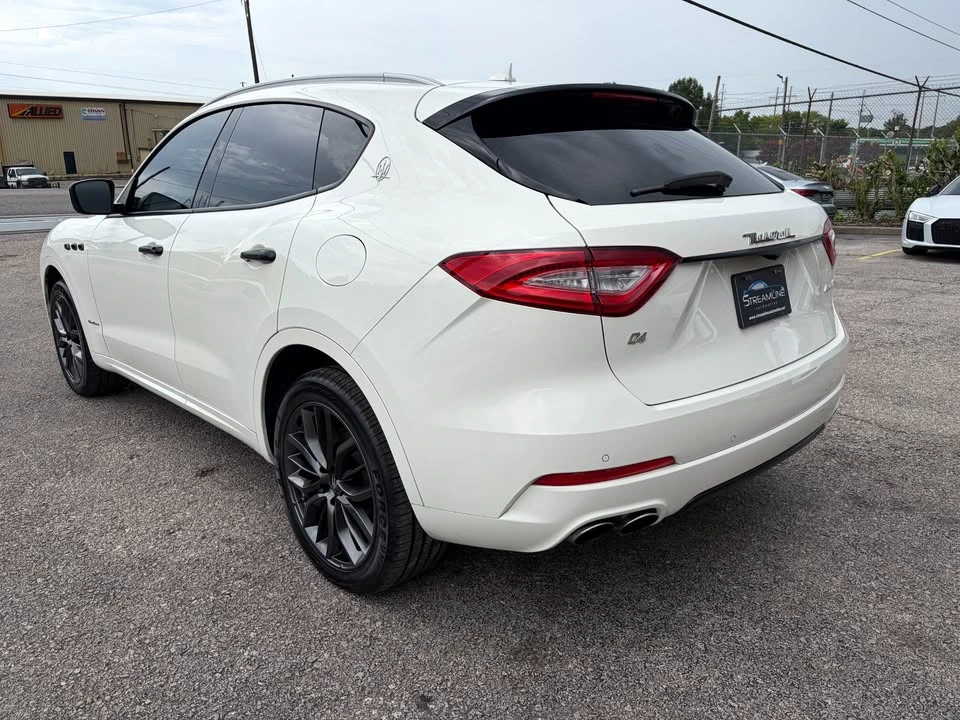 2018 Maserati Levante - Image 7 of 16