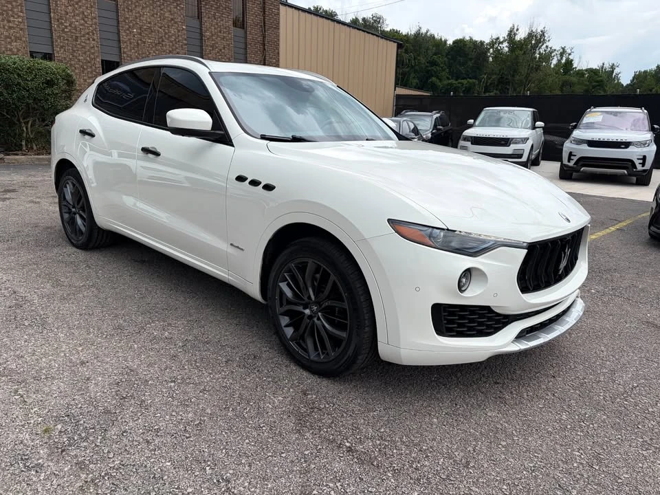 2018 Maserati Levante - Image 3 of 16