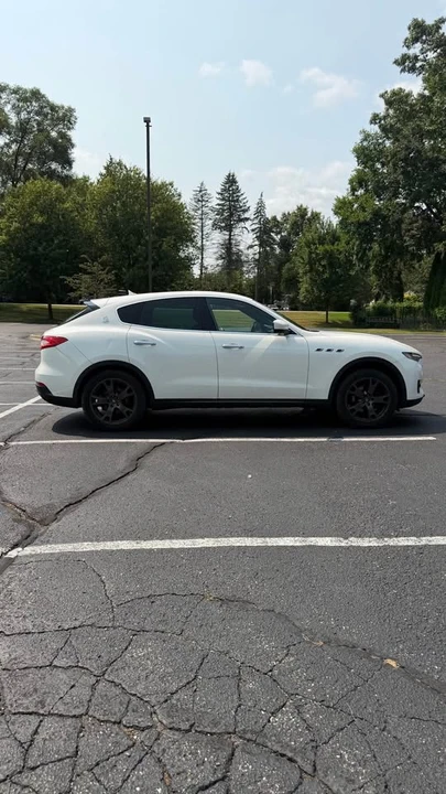 2018 Maserati Levante - Image 7 of 16