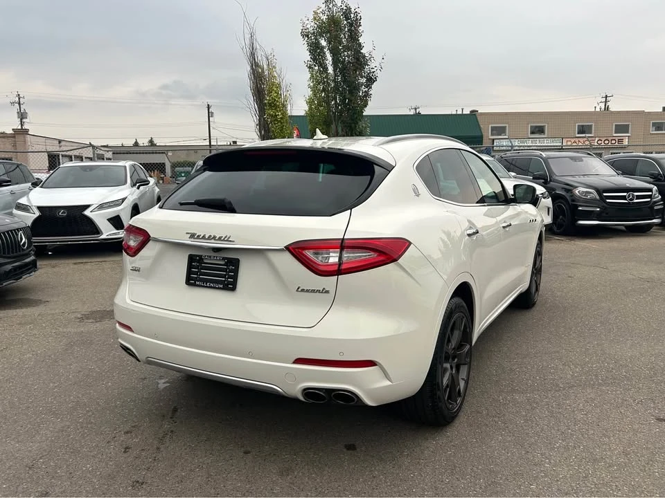 2018 Maserati Levante - Image 8 of 20