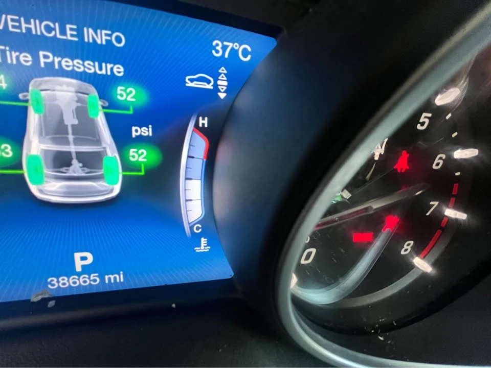2018 Maserati Levante - Image 6 of 6