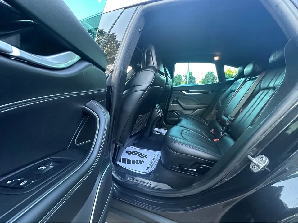 2018 Maserati Levante - Image 14 of 17