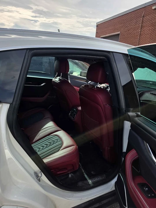 2018 Maserati Levante - Image 9 of 15