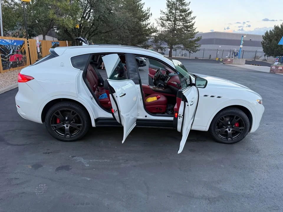 2018 Maserati Levante - Image 6 of 11
