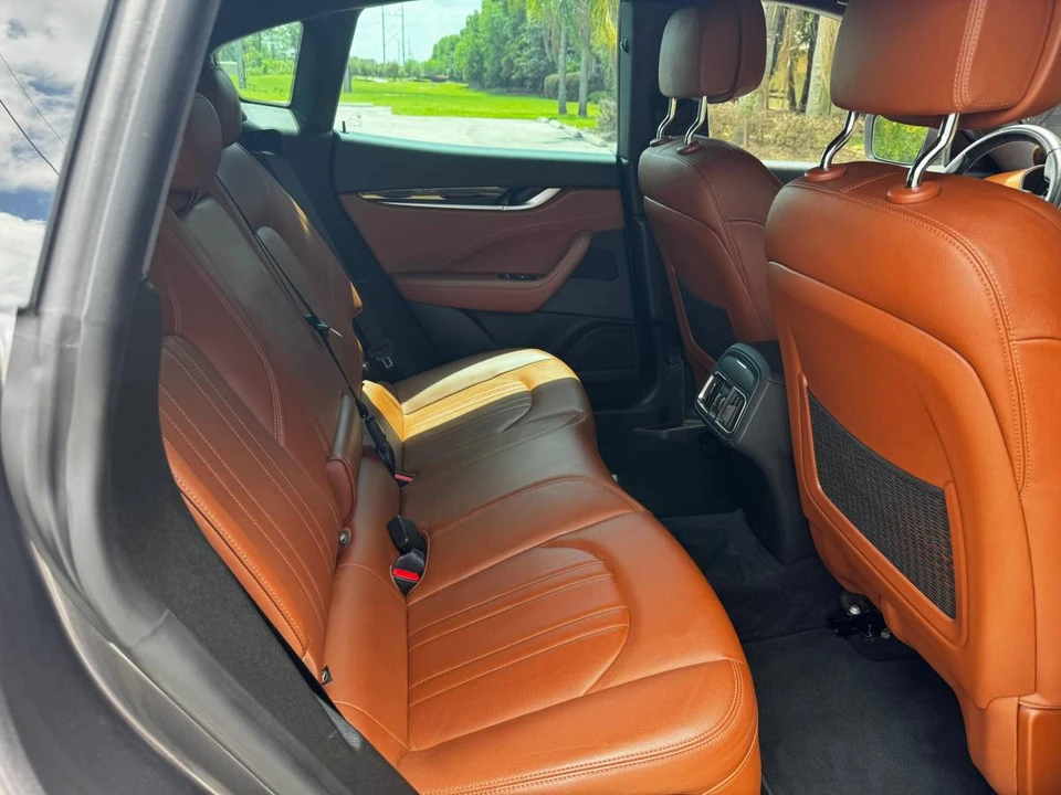 2018 Maserati Levante - Image 8 of 11