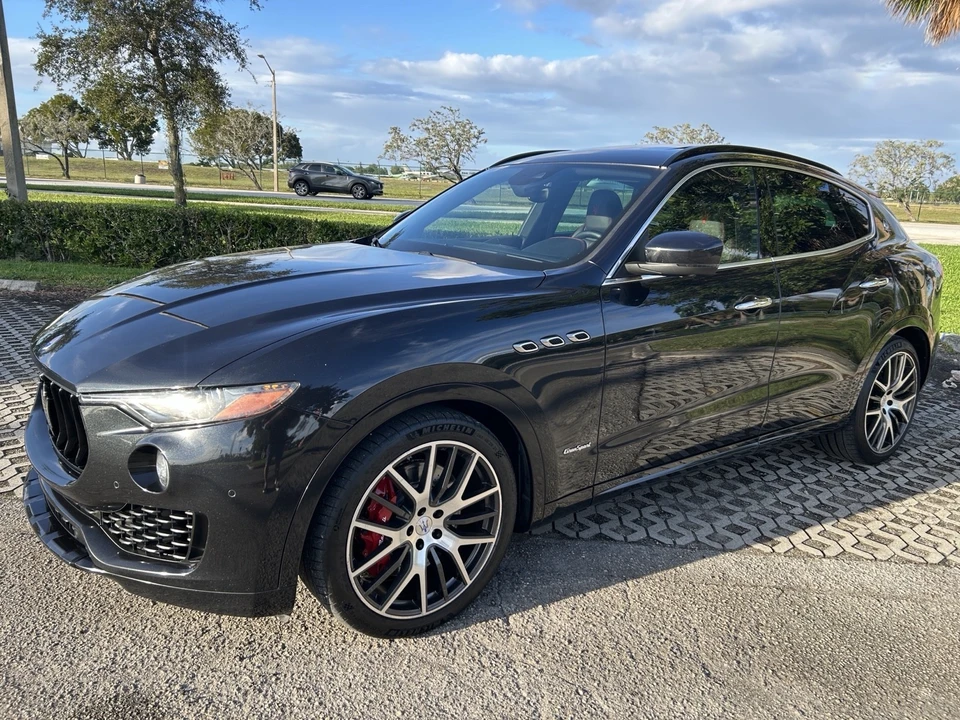 2018 Maserati Levante - Image 4 of 31