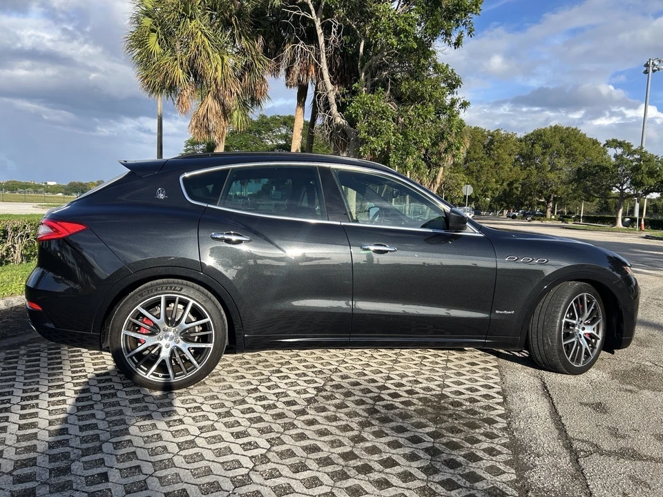 2018 Maserati Levante - Image 12 of 31