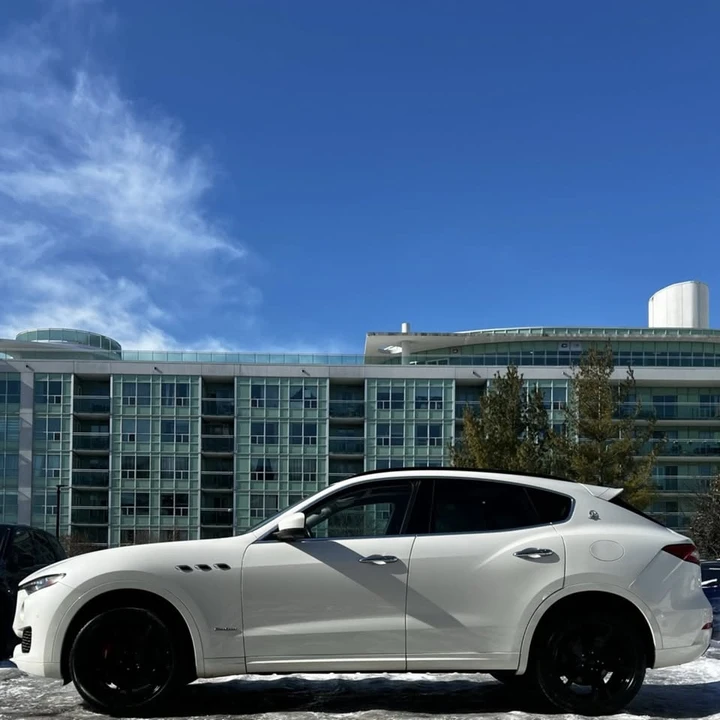 2018 Maserati Levante - Image 4 of 15