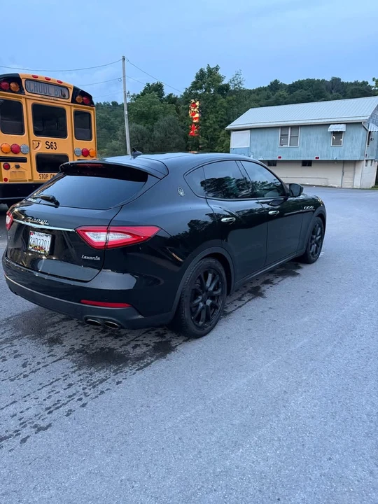 2018 Maserati Levante - Image 4 of 5