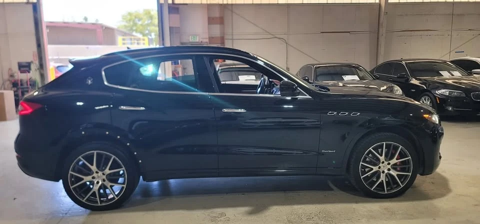 2018 Maserati Levante - Image 7 of 17