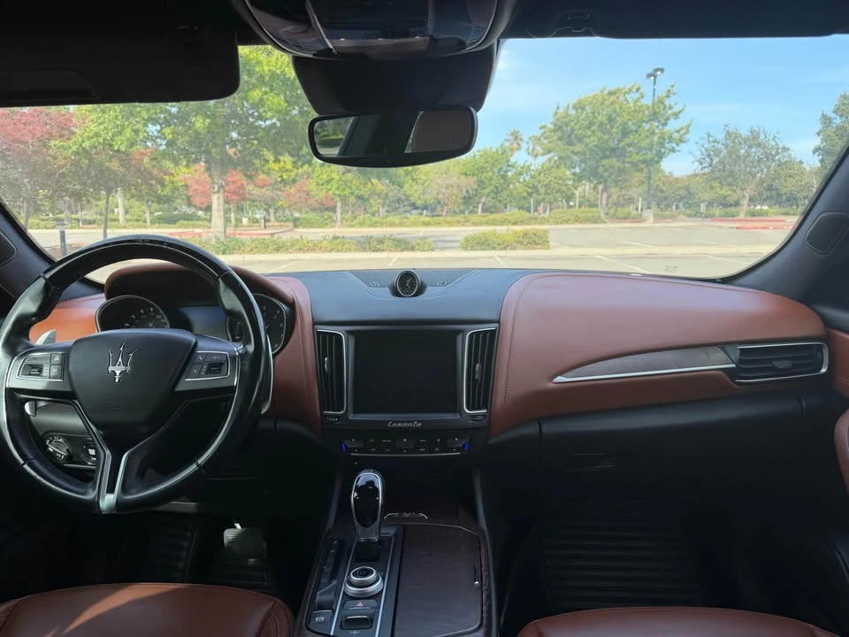 2018 Maserati Levante - Image 6 of 11