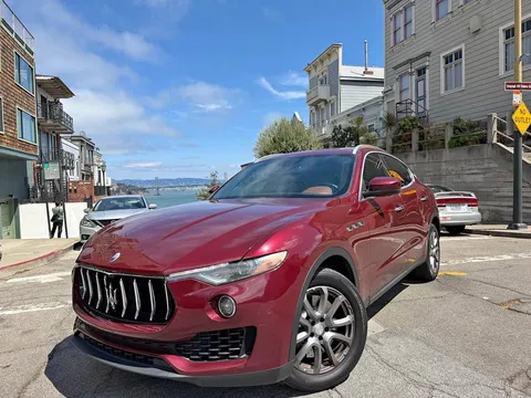 2018 Maserati Levante S
