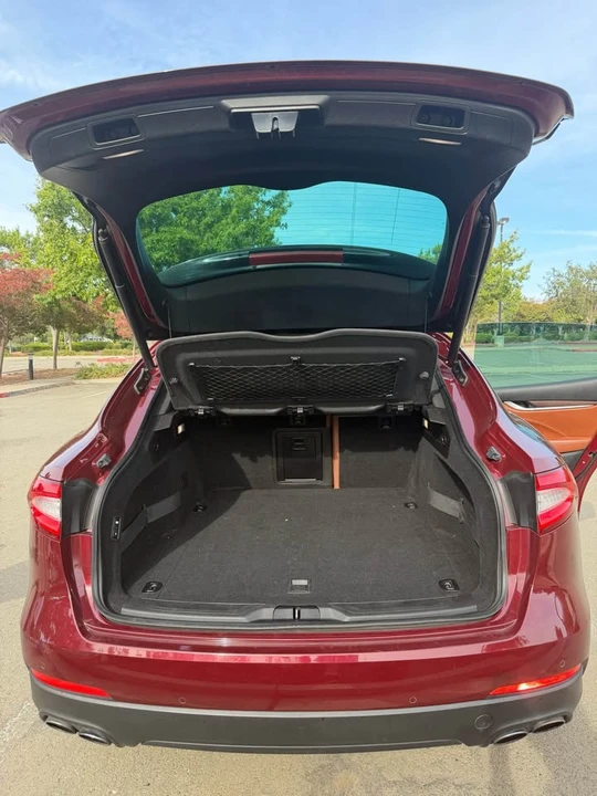 2018 Maserati Levante - Image 10 of 11