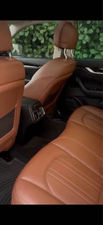 2018 Maserati Levante - Image 8 of 9