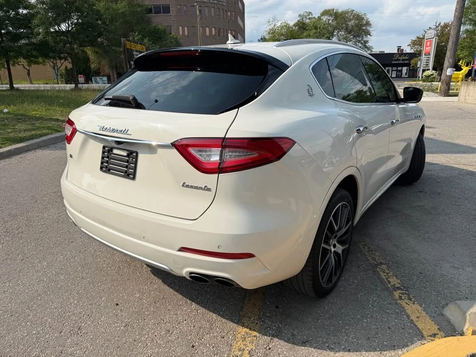 2018 Maserati Levante - Image 3 of 20